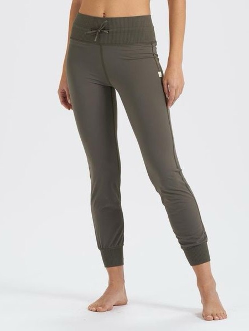 VUORI DAILY JOGGER green/ oregano size small